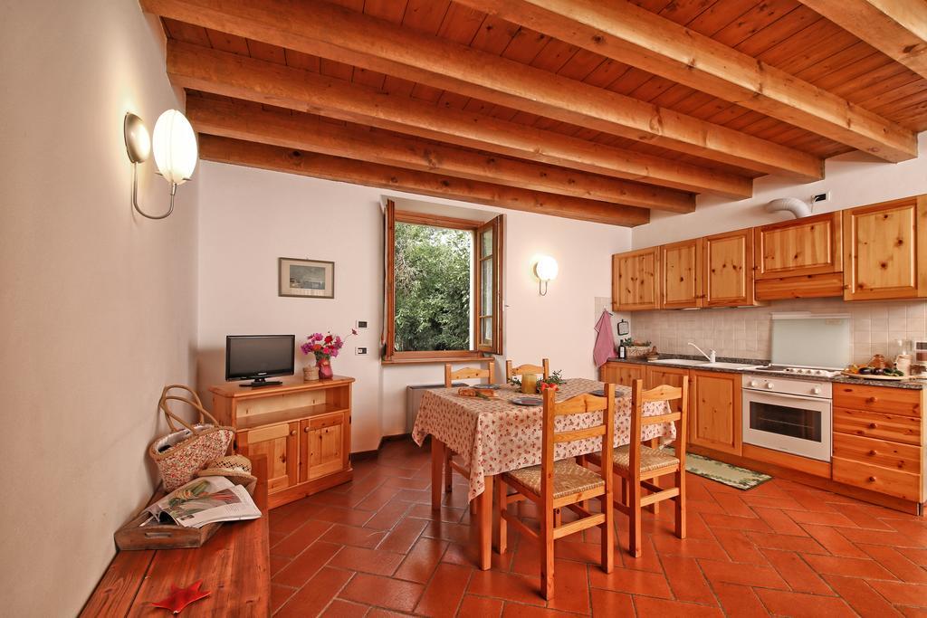 Agriturismo La Breda Affittacamere San Felice del Benaco Esterno foto