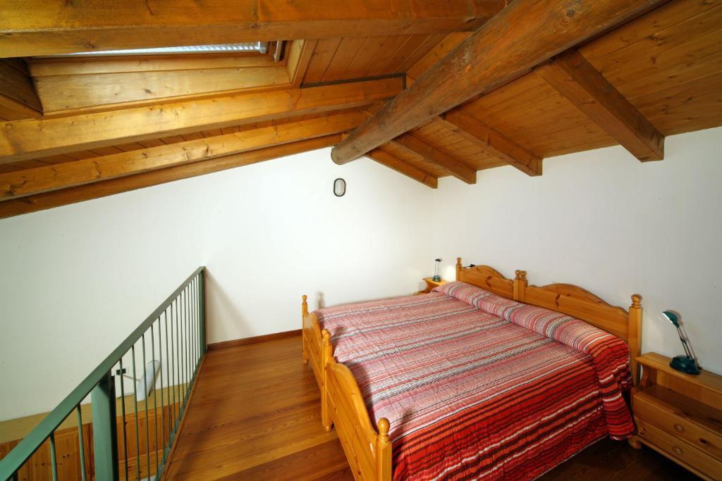 Agriturismo La Breda Affittacamere San Felice del Benaco Camera foto