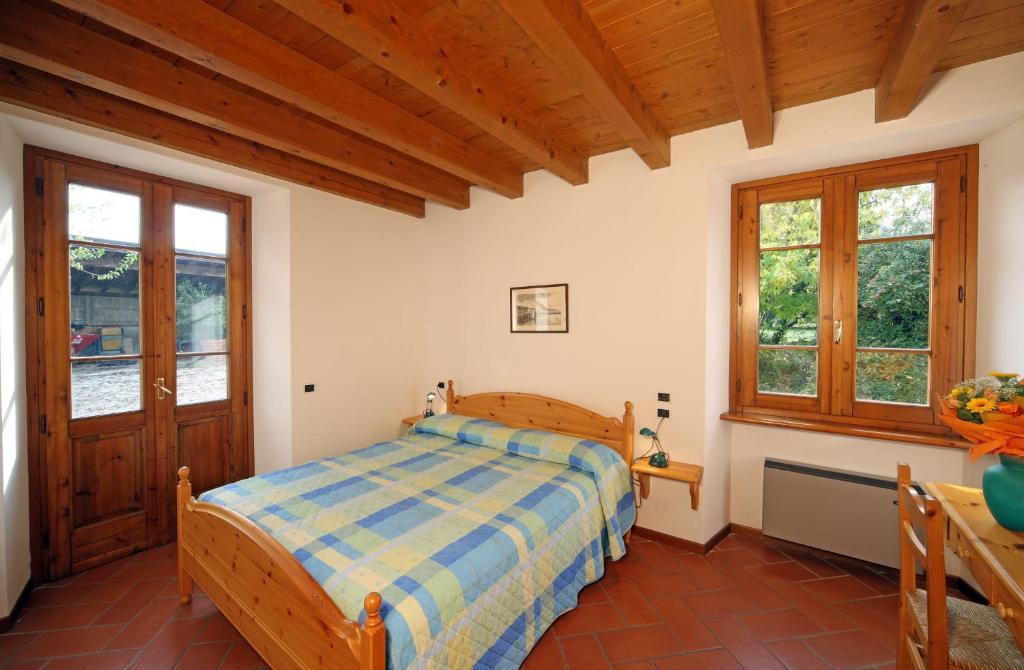 Agriturismo La Breda Affittacamere San Felice del Benaco Camera foto